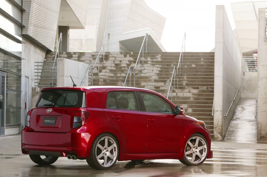 Scion xD by Five Axis 2008 года  (фото 4 из 9)